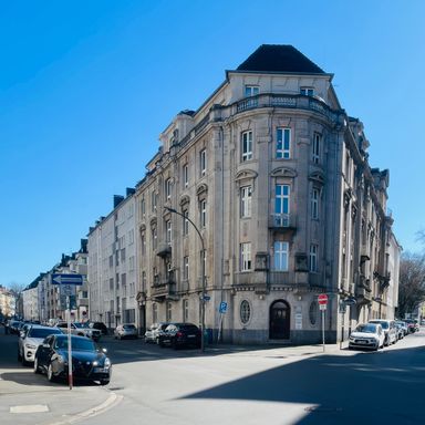 Stilvolle Altbauwohnung mit Denkmalschutz – 4 Zimmer & 2 Balkone im Dortmunder Klinikviertel
