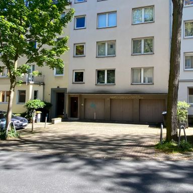 Idyllische Ruhe in der Innenstadt – Kleine Erdgeschosswohnung mit eigenem Garten!
